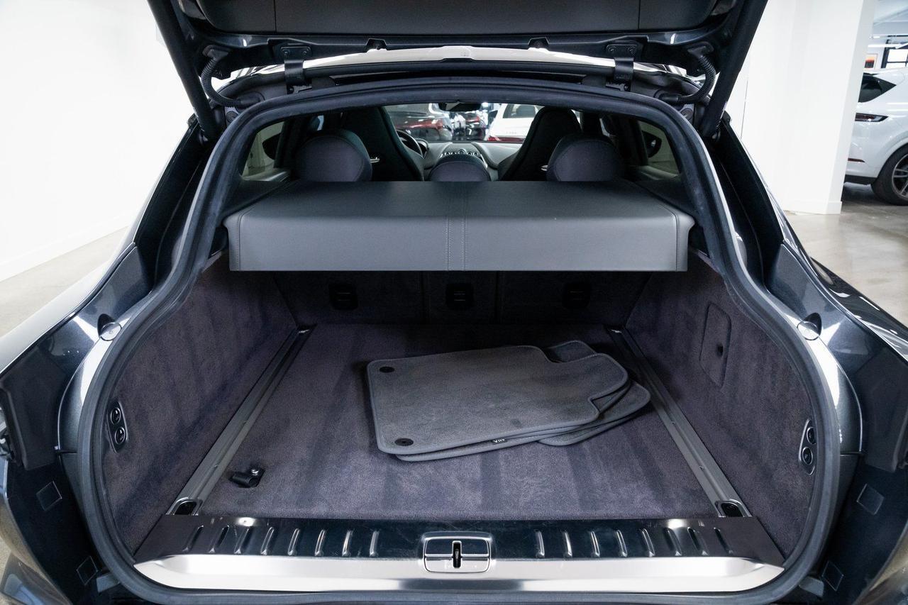 2023 Aston Martin DBX 707 Vented Seats Carbon Fiber Interior Trim Portland OR