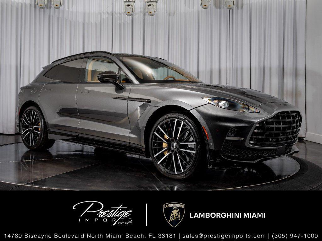 2023 Aston Martin Dbx 707