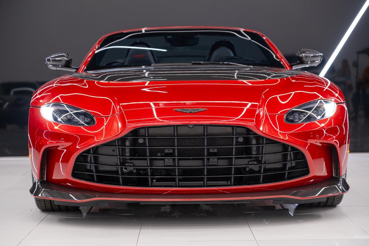 2023 Aston Martin Vantage Base