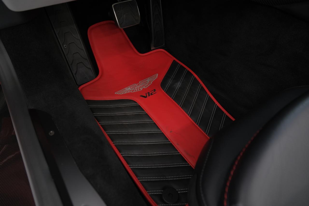 2023 Aston Martin Vantage Base Miami FL