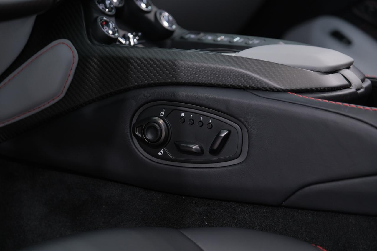 2023 Aston Martin Vantage Base Miami FL