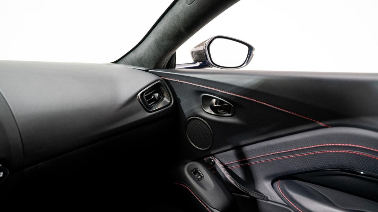 2023 Aston Martin Vantage w/ 2X2 Twill Carbon Fiber Upper Exterior Pack Franklin TN
