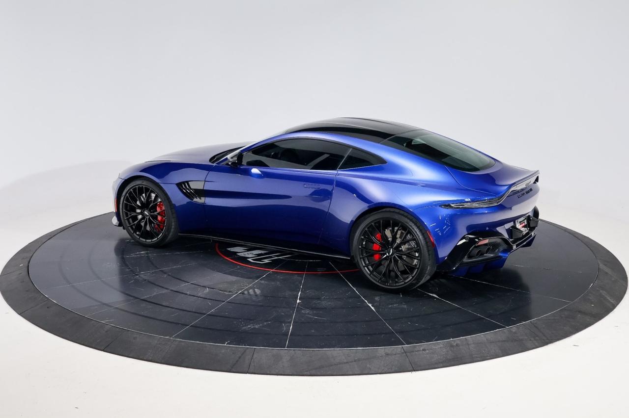 2023 Aston Martin Vantage w/ 2X2 Twill Carbon Fiber Upper Exterior Pack Franklin TN
