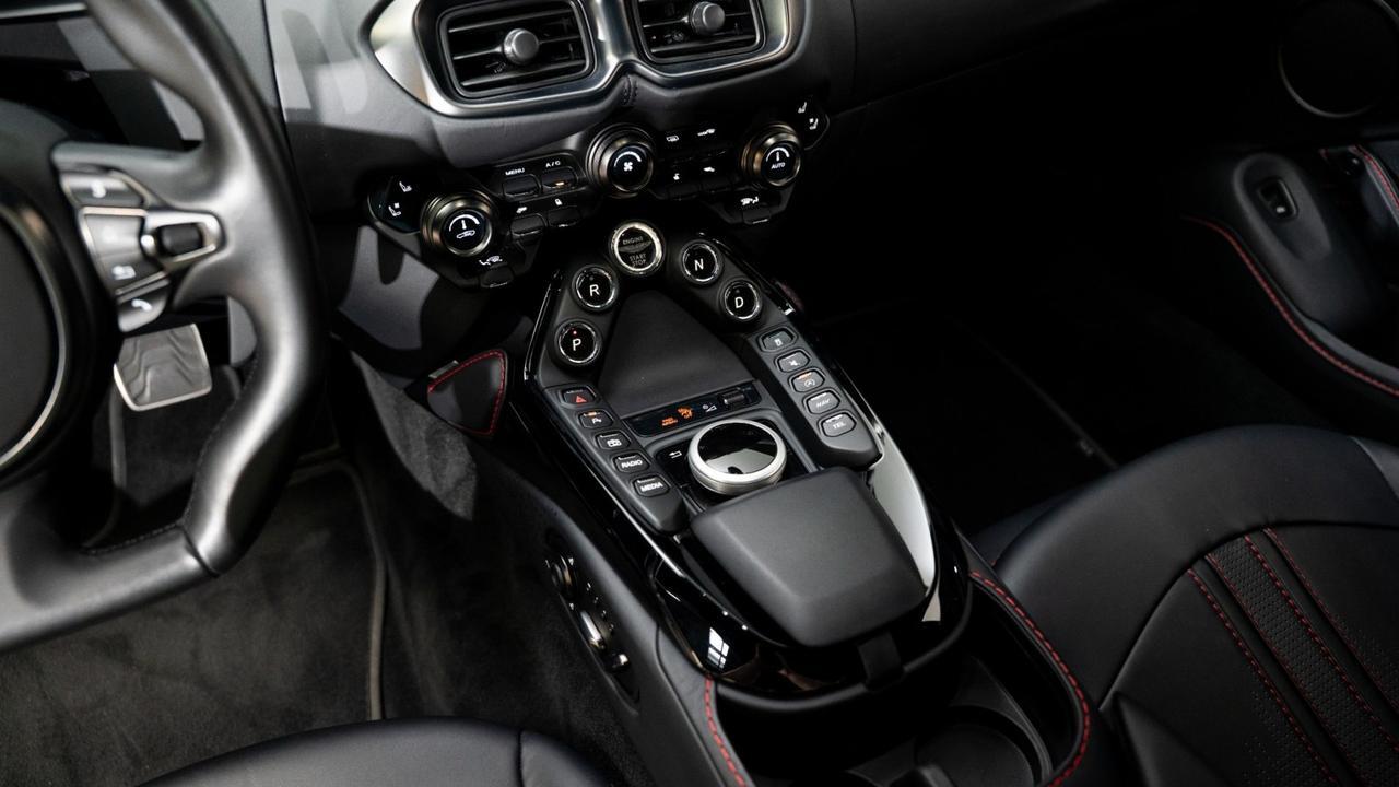 2023 Aston Martin Vantage w/ 2X2 Twill Carbon Fiber Upper Exterior Pack Franklin TN