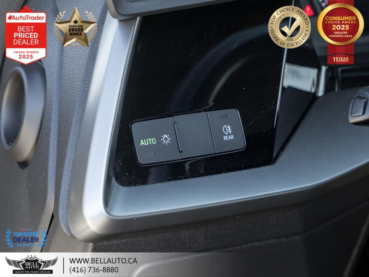 2023 Audi A3 Komfort | PANO | PARKASSIST | HTD LTHR SEATS | DIGITALDASH | NOACCIDENT Toronto ON