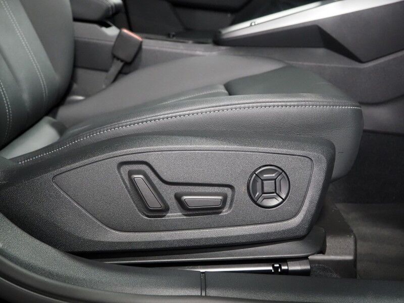 2023 Audi A3 Premium 40 TFSI Quattro *BLACK OPTIC PKG, CONVENIENCE PKG, SAFETY ALERTS, BACKUP-CAMERA, COLOR TOUCHSCREEN, MOONROOF, LEATHER, HEATED SEATS, ADVANCED KEY, PARK ASSIST, WIRELESS CHARGING, ANDROID & APPLE Round Rock TX