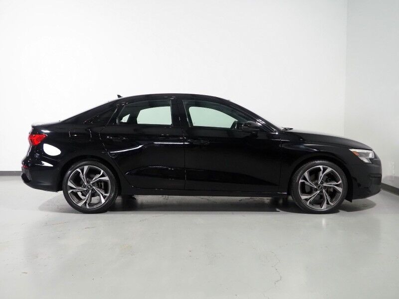 2023 Audi A3 Premium 40 TFSI Quattro *BLACK OPTIC PKG, CONVENIENCE PKG, SAFETY ALERTS, BACKUP-CAMERA, COLOR TOUCHSCREEN, MOONROOF, LEATHER, HEATED SEATS, ADVANCED KEY, PARK ASSIST, WIRELESS CHARGING, ANDROID & APPLE Round Rock TX