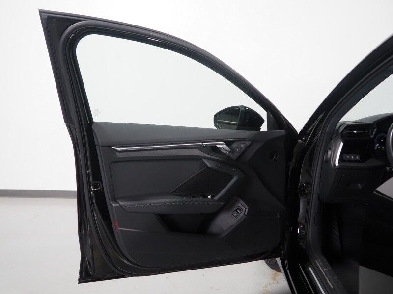 2023 Audi A3 Premium 40 TFSI Quattro *BLACK OPTIC PKG, CONVENIENCE PKG, SAFETY ALERTS, BACKUP-CAMERA, COLOR TOUCHSCREEN, MOONROOF, LEATHER, HEATED SEATS, ADVANCED KEY, PARK ASSIST, WIRELESS CHARGING, ANDROID & APPLE Round Rock TX