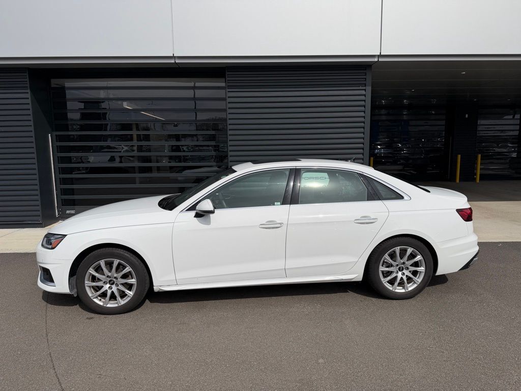 2023 Audi A4 40 Premium