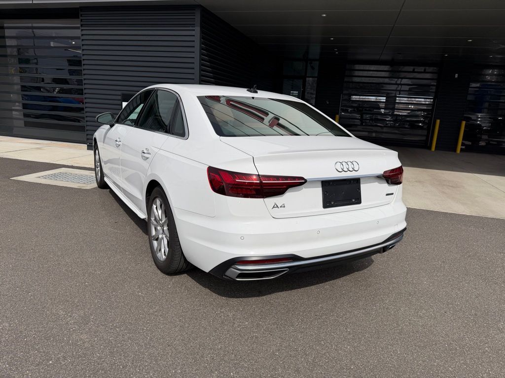 2023 Audi A4 40 Premium