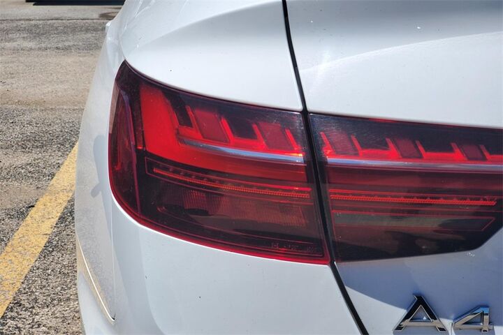 2023 Audi A4 45 S line Premium Plus  TX