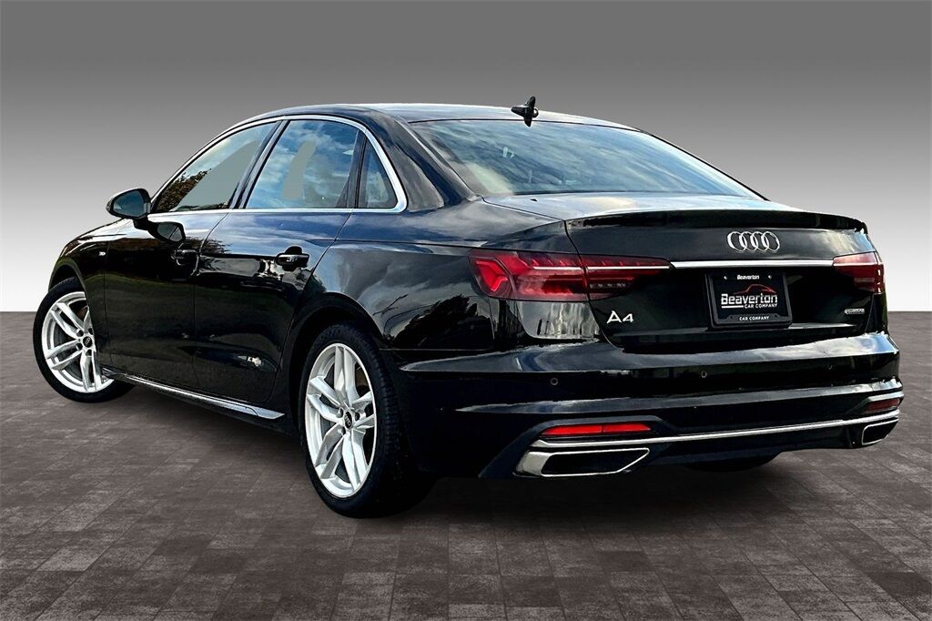 2023 Audi A4 45 S line Premium Plus OR