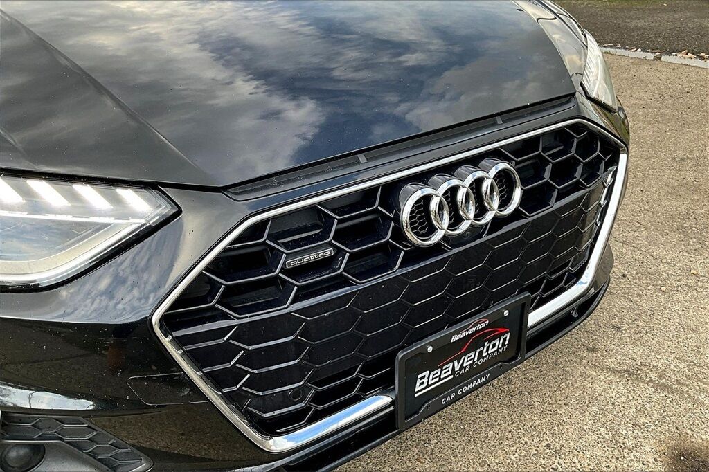 2023 Audi A4 45 S line Premium Plus OR