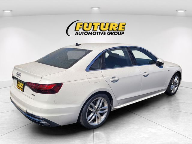 2023 Audi A4 45 S line Premium Plus