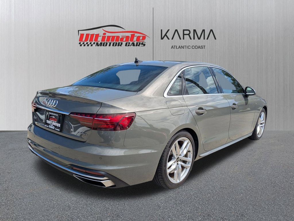 2023 Audi A4 45 S line Premium Plus