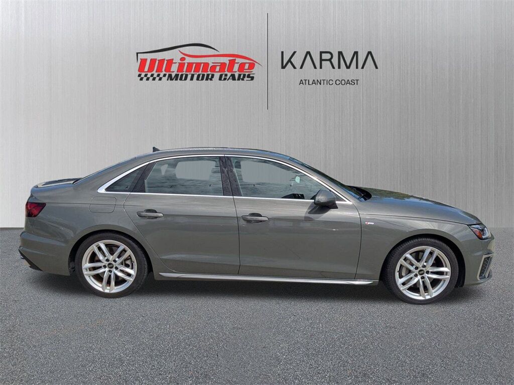 2023 Audi A4 45 S line Premium Plus