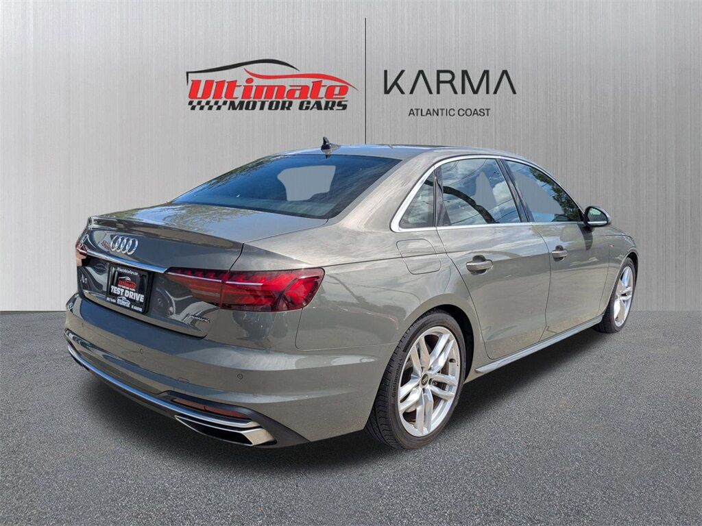 2023 Audi A4 45 S line Premium Plus