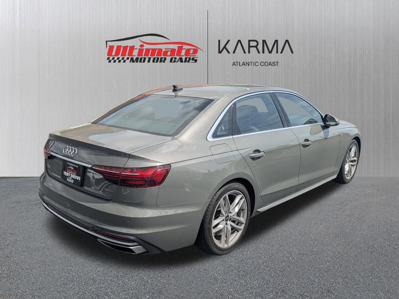 2023 Audi A4 45 S line Premium Plus