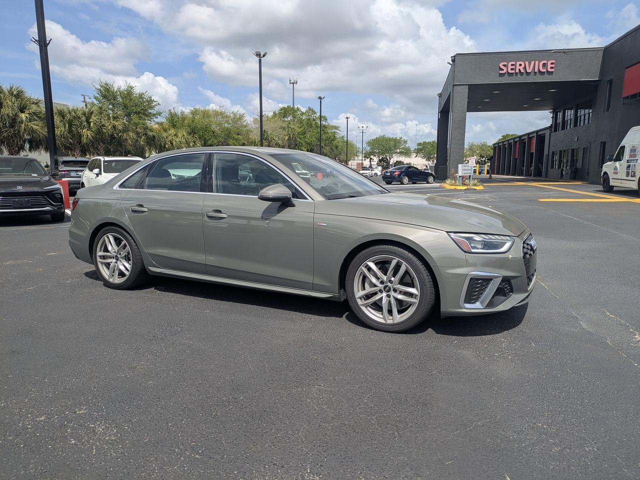 2023 Audi A4 45 S line Premium Plus