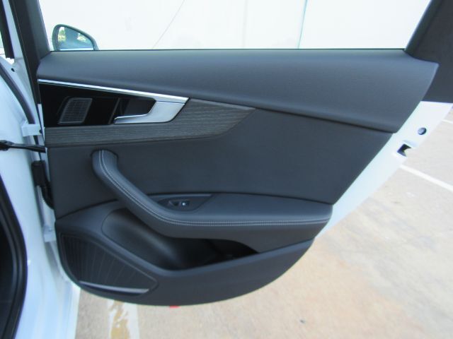 2023 Audi A4 Premium Plus 45 TFSI S line quattro S tronic Plano TX