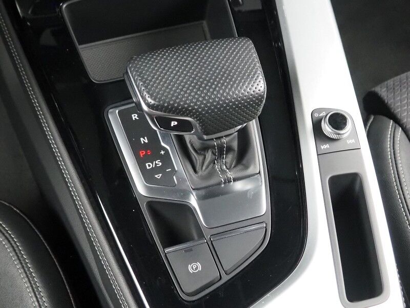 2023 Audi A4 S line Prestige 45 TFSI Quattro *BLACK OPTIC PKG, HEADS-UP DISPLAY, NAVIGATION, VIRTUAL COCKPIT, ADAPTIVE CRUISE, SAFETY ALERTS, 360 CAMERAS, MOONROOF, LEATHER/DINAMICA, HEATED SEATS/STEERING, AUTOMATIC PARKING, BANG & OLUFSEN, APPLE CARPLAY Round Rock TX