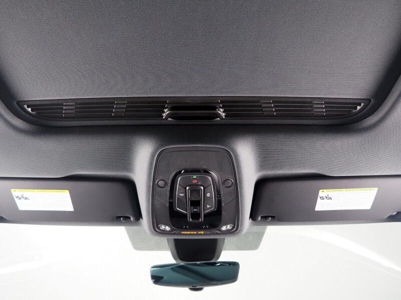 2023 Audi A4 S line Prestige 45 TFSI Quattro *BLACK OPTIC PKG, HEADS-UP DISPLAY, NAVIGATION, VIRTUAL COCKPIT, ADAPTIVE CRUISE, SAFETY ALERTS, 360 CAMERAS, MOONROOF, LEATHER/DINAMICA, HEATED SEATS/STEERING, AUTOMATIC PARKING, BANG & OLUFSEN, APPLE CARPLAY Round Rock TX