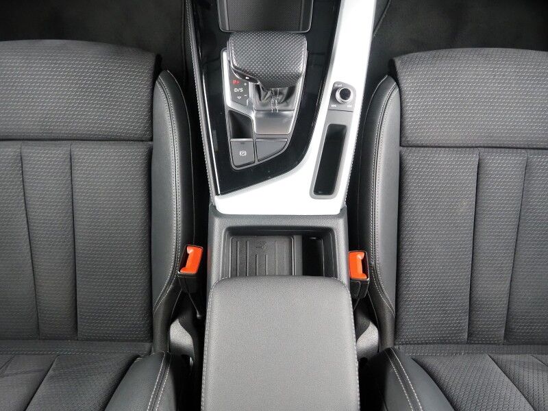 2023 Audi A4 S line Prestige 45 TFSI Quattro *BLACK OPTIC PKG, HEADS-UP DISPLAY, NAVIGATION, VIRTUAL COCKPIT, ADAPTIVE CRUISE, SAFETY ALERTS, 360 CAMERAS, MOONROOF, LEATHER/DINAMICA, HEATED SEATS/STEERING, AUTOMATIC PARKING, BANG & OLUFSEN, APPLE CARPLAY Round Rock TX