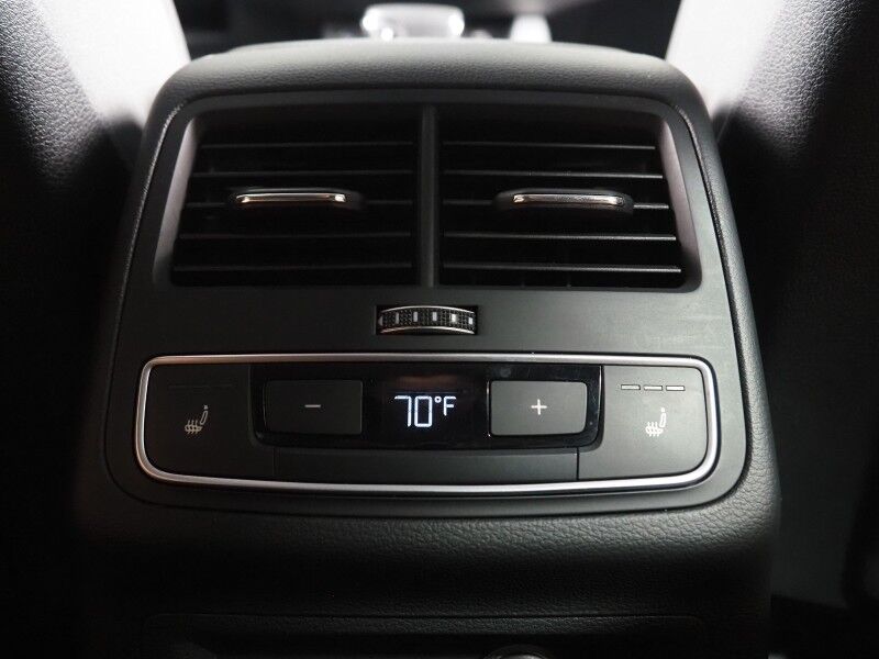 2023 Audi A4 S line Prestige 45 TFSI Quattro *BLACK OPTIC PKG, HEADS-UP DISPLAY, NAVIGATION, VIRTUAL COCKPIT, ADAPTIVE CRUISE, SAFETY ALERTS, 360 CAMERAS, MOONROOF, LEATHER/DINAMICA, HEATED SEATS/STEERING, AUTOMATIC PARKING, BANG & OLUFSEN, APPLE CARPLAY Round Rock TX