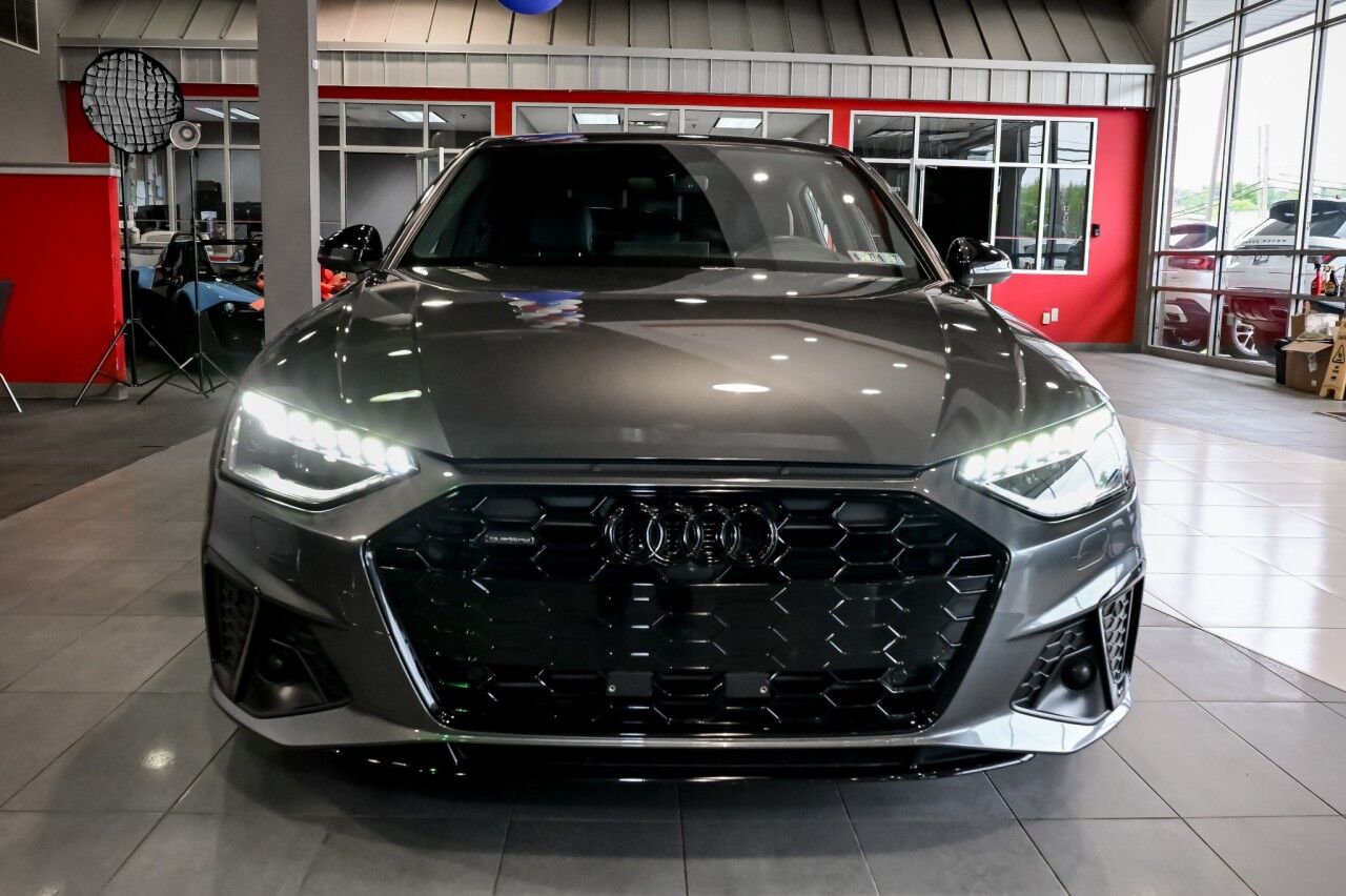 2023 Audi A4 Sedan S line Prestige
