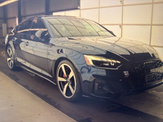 2023 Audi A5 45 S line Premium Plus photo 4
