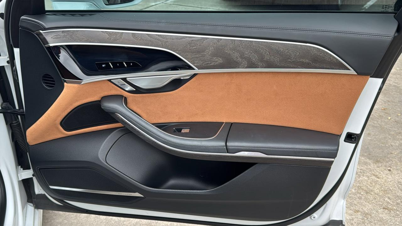 2023 Audi A8  Selma TX