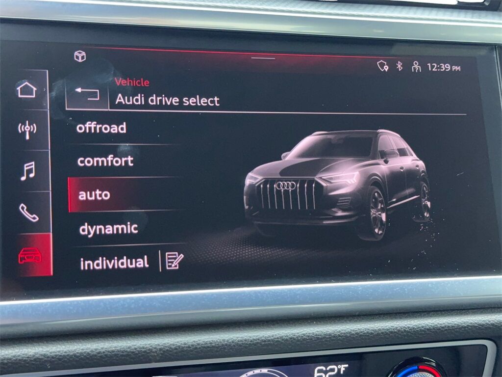 2023 Audi Q3 Premium CAM,PANO,HTD STS,BLIND SPOT Plano TX