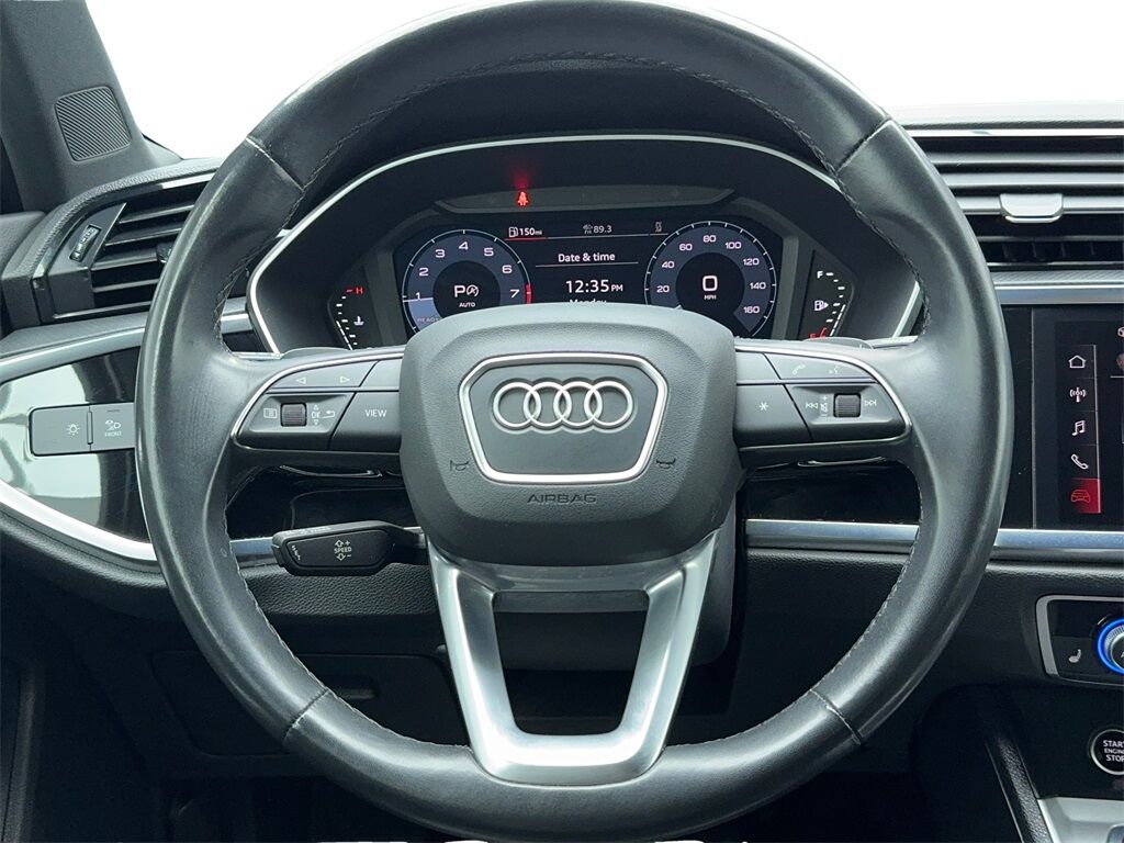 2023 Audi Q3 Premium CAM,PANO,HTD STS,BLIND SPOT Plano TX