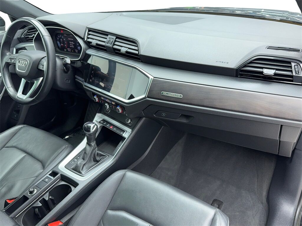 2023 Audi Q3 Premium CAM,PANO,HTD STS,BLIND SPOT Plano TX