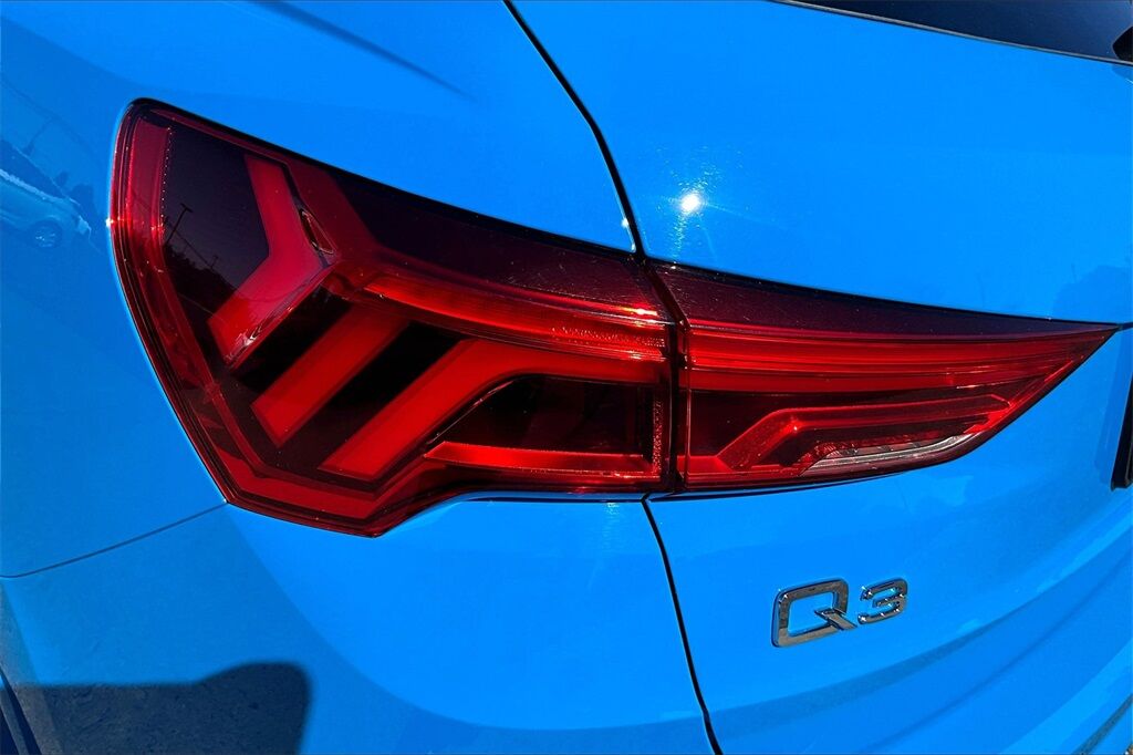2023 Audi Q3 Premium OR