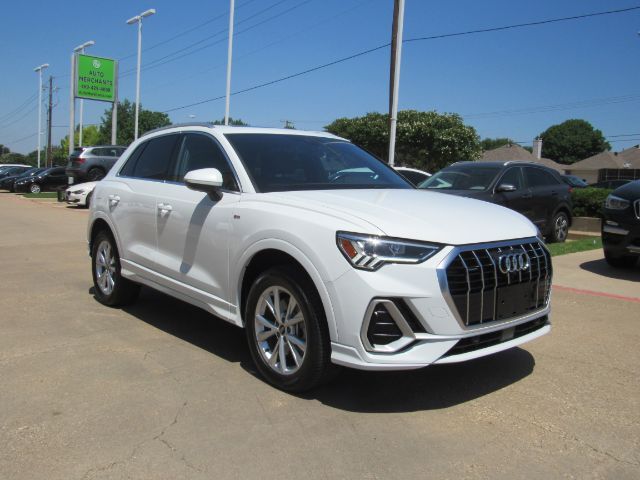 2023 Audi Q3 Premium Plus 45 TFSI S line quattro Tiptronic Plano TX