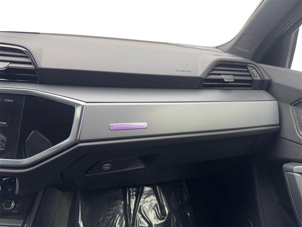 2023 Audi Q3 Premium Plus NAV,CAM,PANO,HTD STS,BLIND SPOT,20&quot; W Irving TX