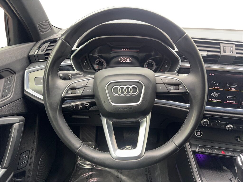 2023 Audi Q3 Premium Plus NAV,CAM,PANO,HTD STS,BLIND SPOT,20&quot; W Irving TX