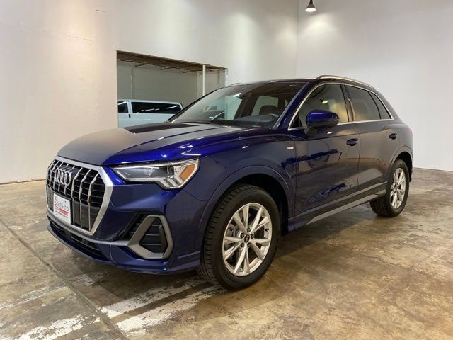 2023 Audi Q3