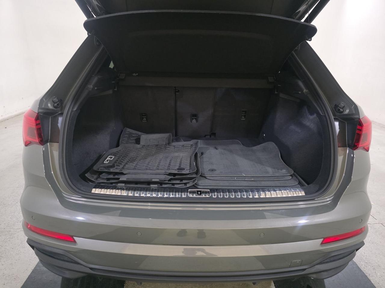 2023 Audi Q3 Premium Plus S Line quattro Sonos Sound Adaptive Cruise Portland OR