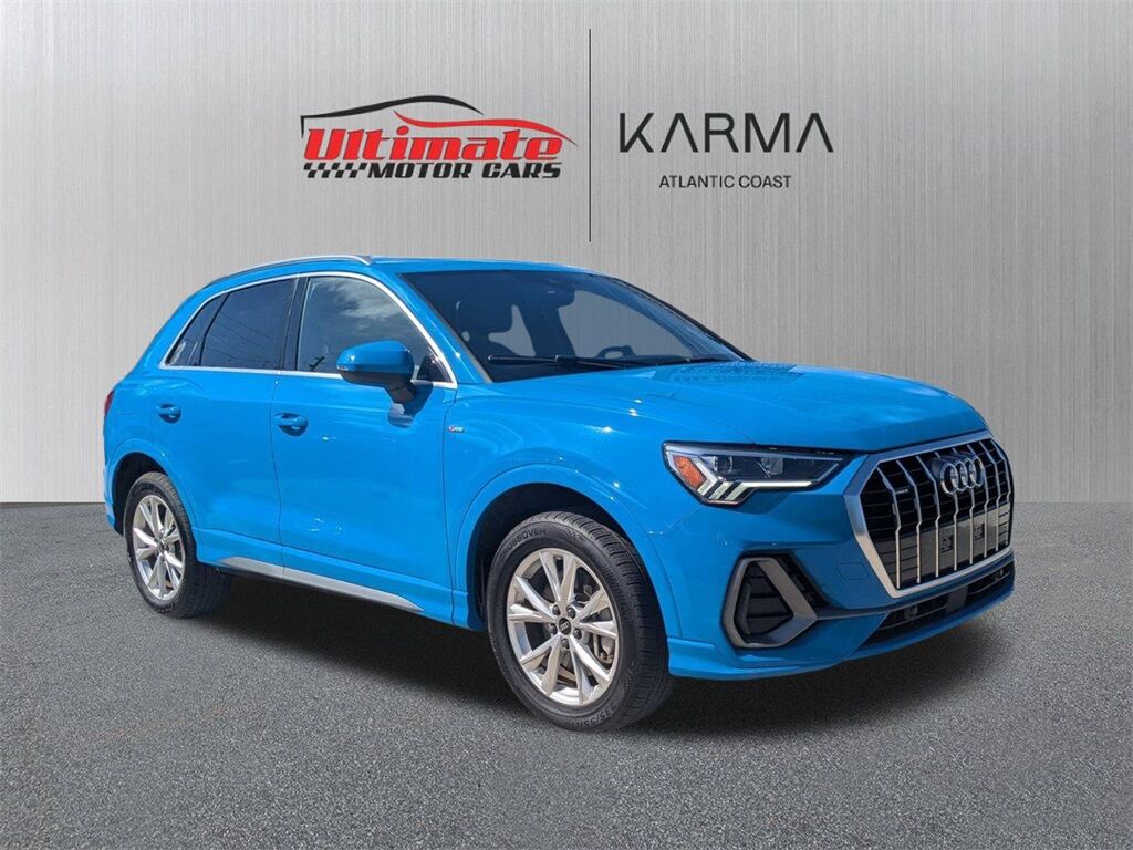 2023 Audi Q3 Premium