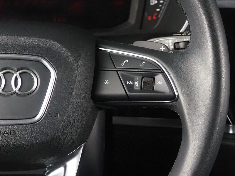 2023 Audi Q3 S line Premium 45 TFSI Quattro *BLACK OPTIC PKG, CONVENIENCE PKG, SAFETY ALERTS, BACKUP-CAMERA, COLOR TOUCHSCREEN, PANORAMA MOONROOF, LEATHER, HEATED SEATS, POWER LIFTGATE, ADVANCED KEY, FULL LED HEADLIGHTS, ANDROID & APPLE Round Rock TX