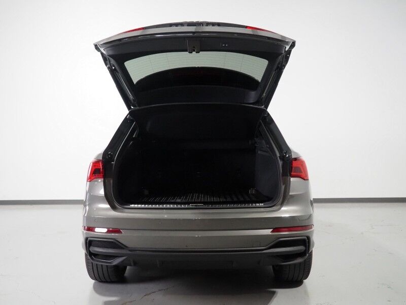 2023 Audi Q3 S line Premium 45 TFSI Quattro *BLACK OPTIC PKG, CONVENIENCE PKG, SAFETY ALERTS, BACKUP-CAMERA, COLOR TOUCHSCREEN, PANORAMA MOONROOF, LEATHER, HEATED SEATS, POWER LIFTGATE, ADVANCED KEY, FULL LED HEADLIGHTS, ANDROID & APPLE Round Rock TX