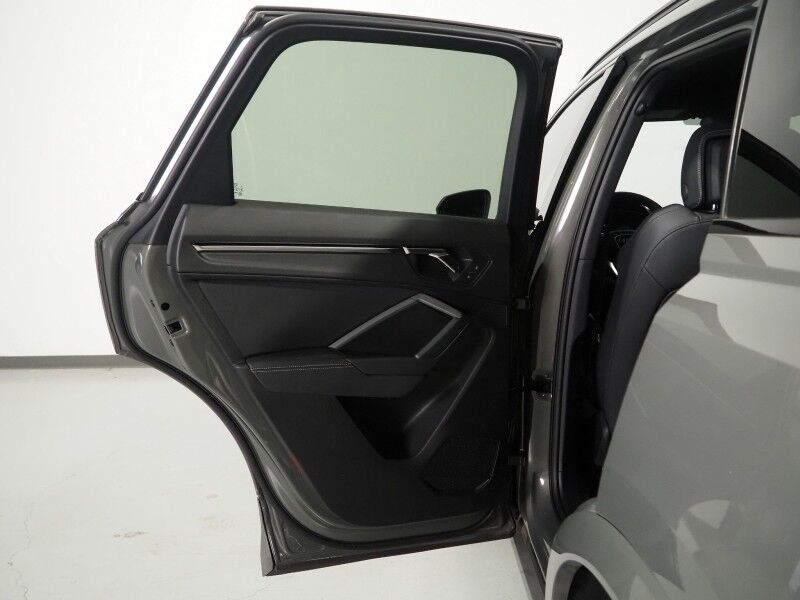 2023 Audi Q3 S line Premium 45 TFSI Quattro *BLACK OPTIC PKG, CONVENIENCE PKG, SAFETY ALERTS, BACKUP-CAMERA, COLOR TOUCHSCREEN, PANORAMA MOONROOF, LEATHER, HEATED SEATS, POWER LIFTGATE, ADVANCED KEY, FULL LED HEADLIGHTS, ANDROID & APPLE Round Rock TX