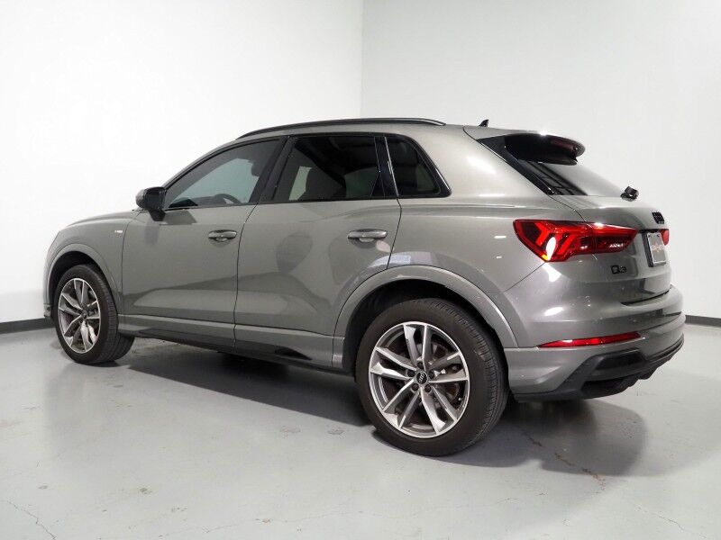 2023 Audi Q3 S line Premium 45 TFSI Quattro *BLACK OPTIC PKG, CONVENIENCE PKG, SAFETY ALERTS, BACKUP-CAMERA, COLOR TOUCHSCREEN, PANORAMA MOONROOF, LEATHER, HEATED SEATS, POWER LIFTGATE, ADVANCED KEY, FULL LED HEADLIGHTS, ANDROID & APPLE Round Rock TX