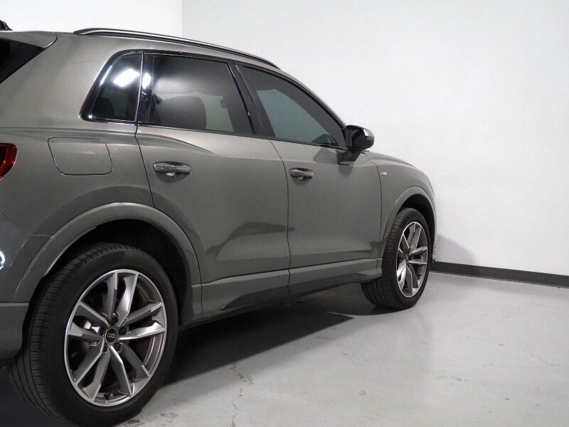 2023 Audi Q3 S line Premium 45 TFSI Quattro *BLACK OPTIC PKG, CONVENIENCE PKG, SAFETY ALERTS, BACKUP-CAMERA, COLOR TOUCHSCREEN, PANORAMA MOONROOF, LEATHER, HEATED SEATS, POWER LIFTGATE, ADVANCED KEY, FULL LED HEADLIGHTS, ANDROID & APPLE Round Rock TX