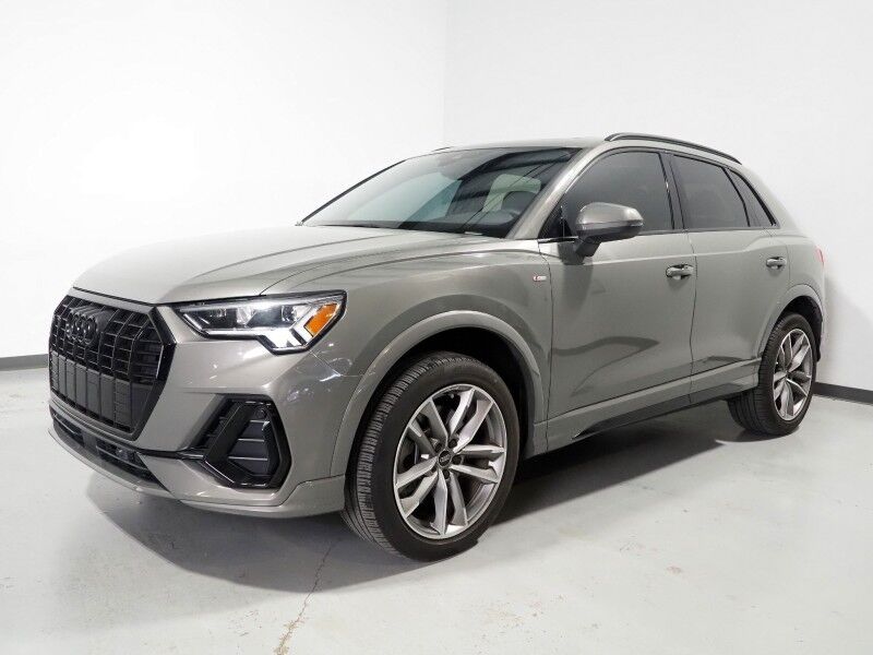 2023 Audi Q3 S line Premium 45 TFSI Quattro *BLACK OPTIC PKG, CONVENIENCE PKG, SAFETY ALERTS, BACKUP-CAMERA, COLOR TOUCHSCREEN, PANORAMA MOONROOF, LEATHER, HEATED SEATS, POWER LIFTGATE, ADVANCED KEY, FULL LED HEADLIGHTS, ANDROID & APPLE Round Rock TX