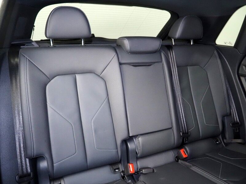 2023 Audi Q3 S line Premium 45 TFSI Quattro *BLACK OPTIC PKG, CONVENIENCE PKG, SAFETY ALERTS, BACKUP-CAMERA, COLOR TOUCHSCREEN, PANORAMA MOONROOF, LEATHER, HEATED SEATS, POWER LIFTGATE, ADVANCED KEY, FULL LED HEADLIGHTS, ANDROID & APPLE Round Rock TX