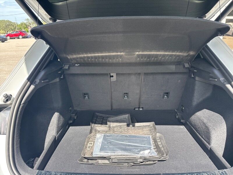 2023 Audi Q3 S line Premium AWD w/BLACK OPTIC SPORT PACKAGE Seffner FL
