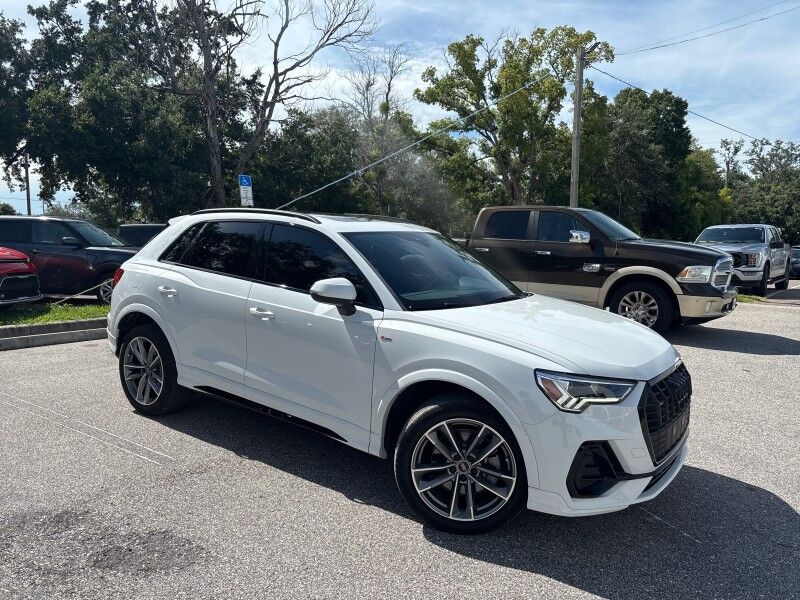 2023 Audi Q3 S line Premium AWD w/BLACK OPTIC SPORT PACKAGE Seffner FL